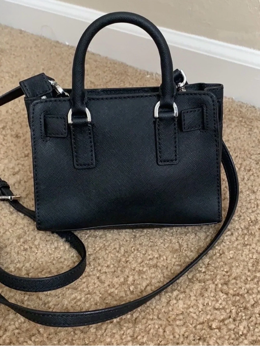 Michael Kors compact michael